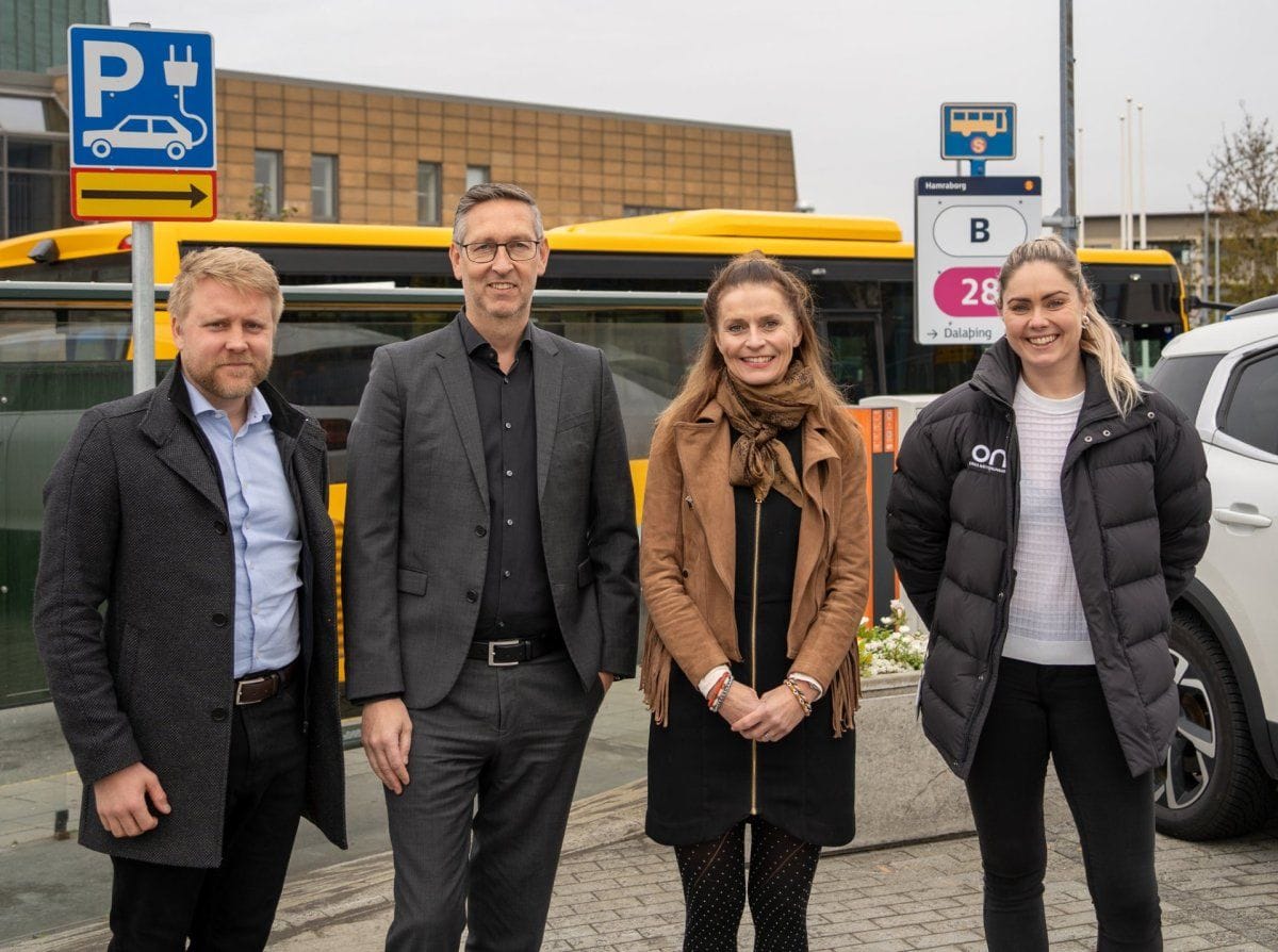 Frá vinstriJakob Sindri Þórsson, sérfræðingur hjá Kópavogsbæ, Árni Hrannar Haraldsson, framkvæmdast…