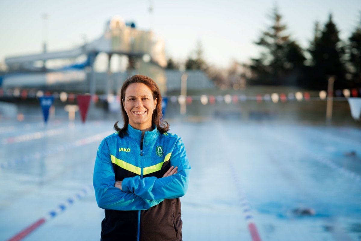 Joana Rita Nunes Pava starfar í Kópavogslaug en 91% aðspurðra í þjónustukönnun Gallup eru ánægð með…