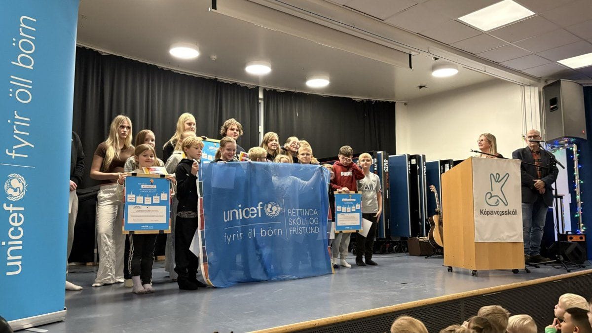 Kópavogsskóli fær viðurkenningu UNICEF.