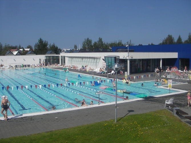 Sundlaug Kópavogs.