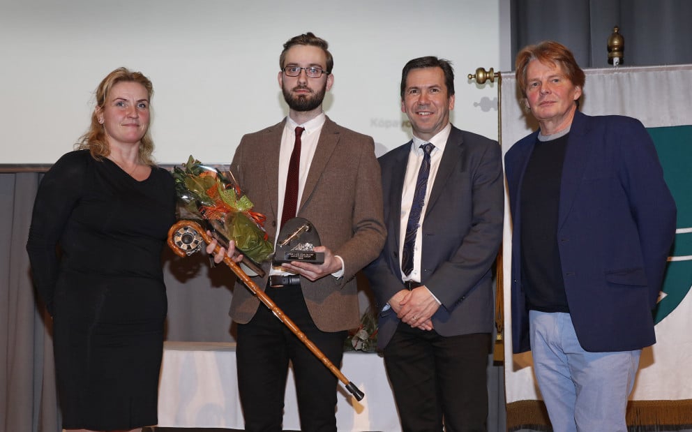 Frá afhendingu Ljóðstafs Jóns úr Vör 2016. Karen E. Halldórsdóttir formaður lista- og menningarráðs…