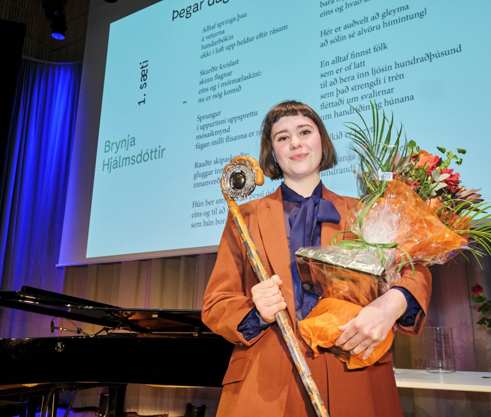 Brynja Hjálmsdóttir fékk Ljóðstaf Jóns úr Vör árið 2022.