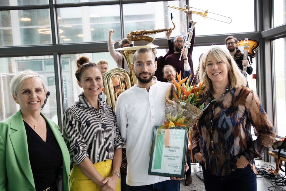 Soffía Karlsdóttir, forstöðumaður menningarmála, Ásdís Kristjánsdóttir bæjarstjóri, Kristofer Rodrg…