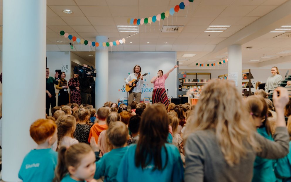 Fjöldi gesta mætti á Barnamenningarhátíð í Kópavogi.