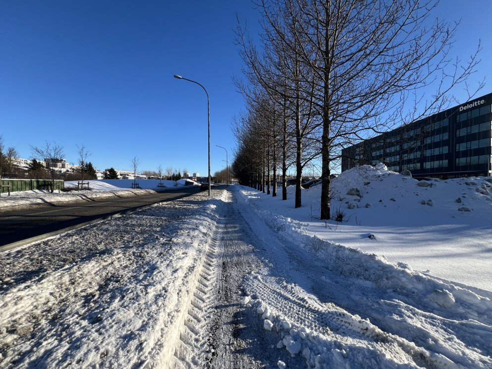 Dalvegur í Kópavogi.