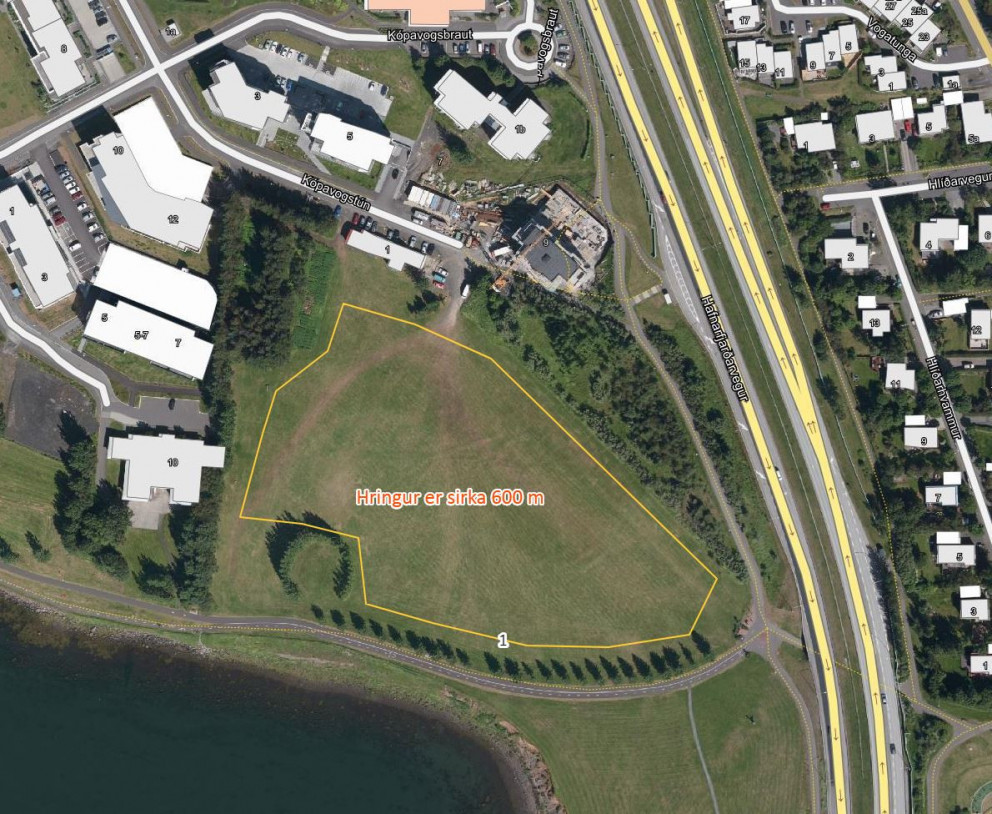 Gönguskíðaspor í Kópavogi lagt 13. febrúar 2017.