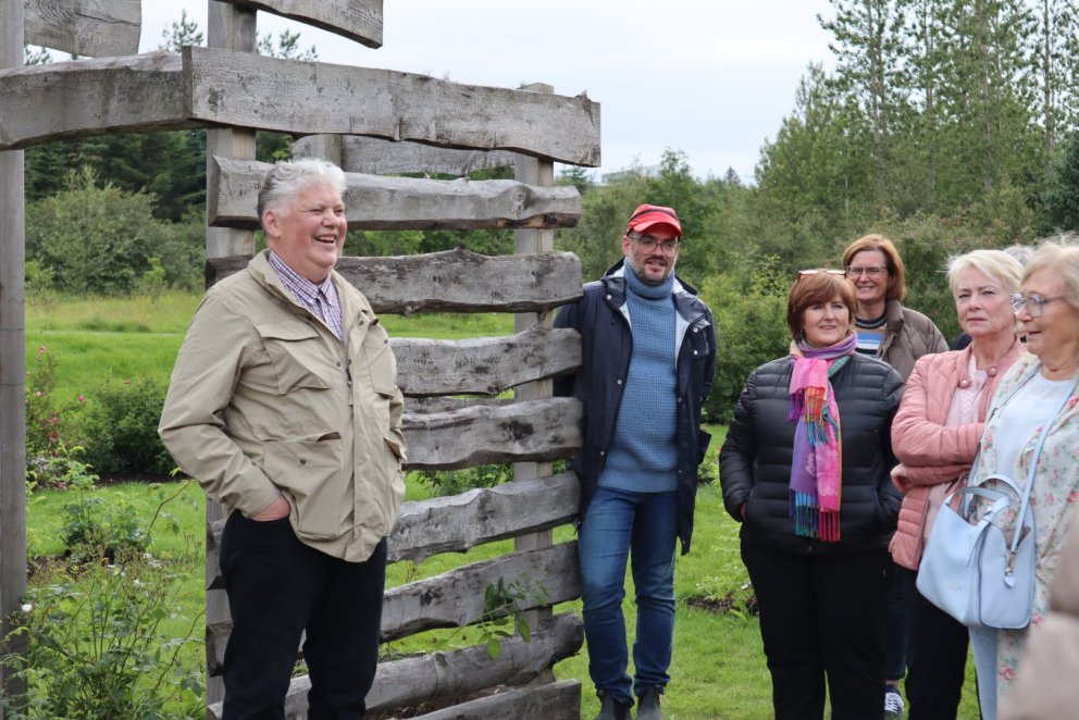 Friðrik Baldursson var með kynningu á garðinum.