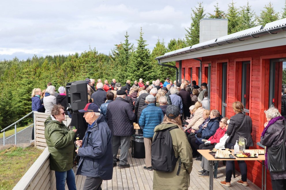 Þéttsetið var á samkomu Félagsmiðstöðva eldri borgara í Kópavogi bæði utan- og innandyra.