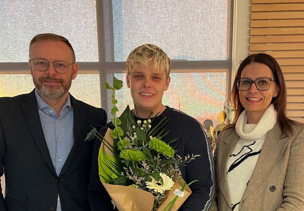 Ásgeir Baldurs, formaður Breiðabliks, Vignir Vatnar Stefánsson, stórmeistari og Ásdís Kristjánsdótt…