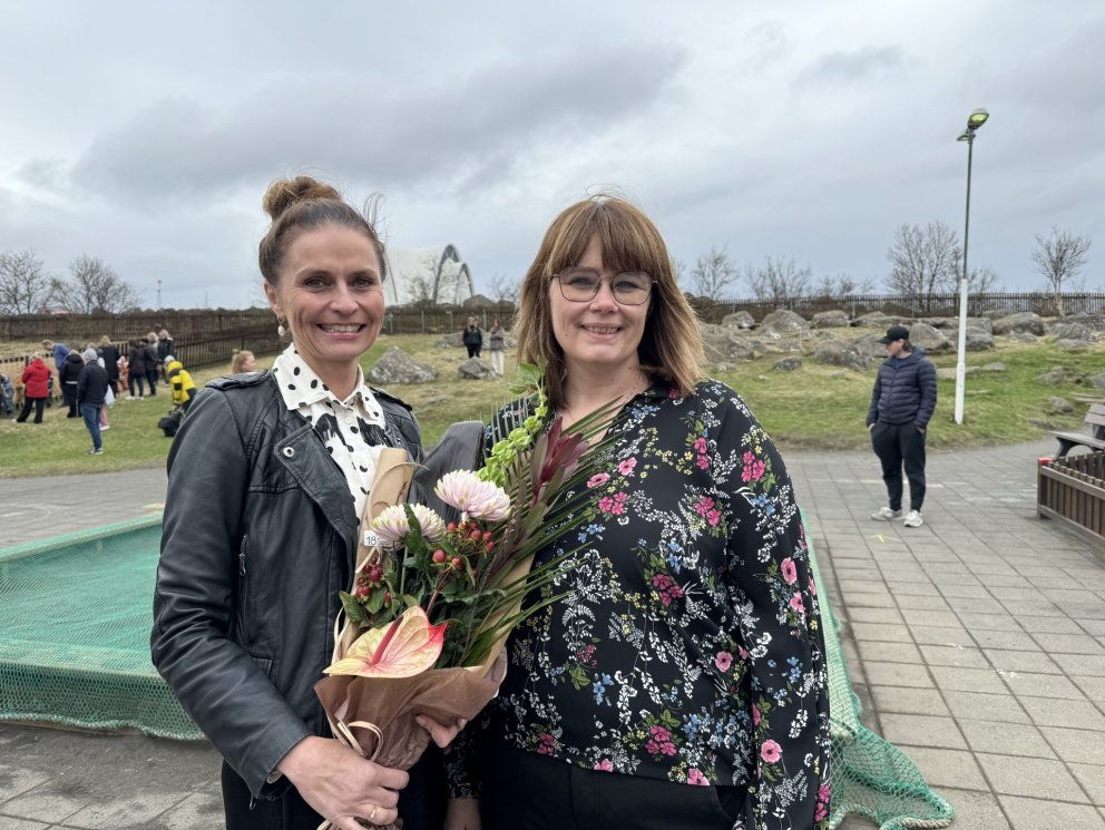 Ásdís Kristjánsdóttir bæjarstjóri og leikskólastjóri Kópasteins, Margrét Stefanía Lárusdóttir.