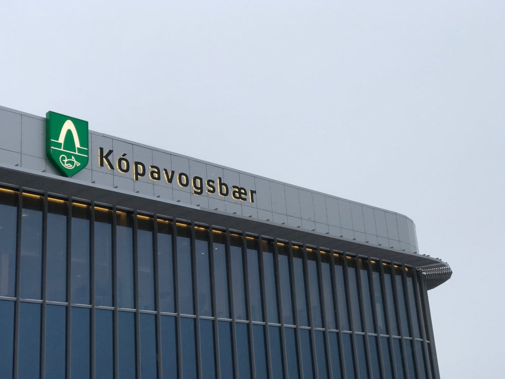 Bæjarskrifstofa Kópavogsbæjar, Digranesvegi 1