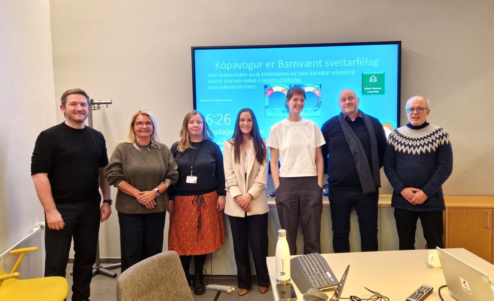 Á myndinni eru frá vinstri: Victor Berg Guðmundsson, Aðalheiður Diego Hjálmarsdóttir, Linda Rós Alf…