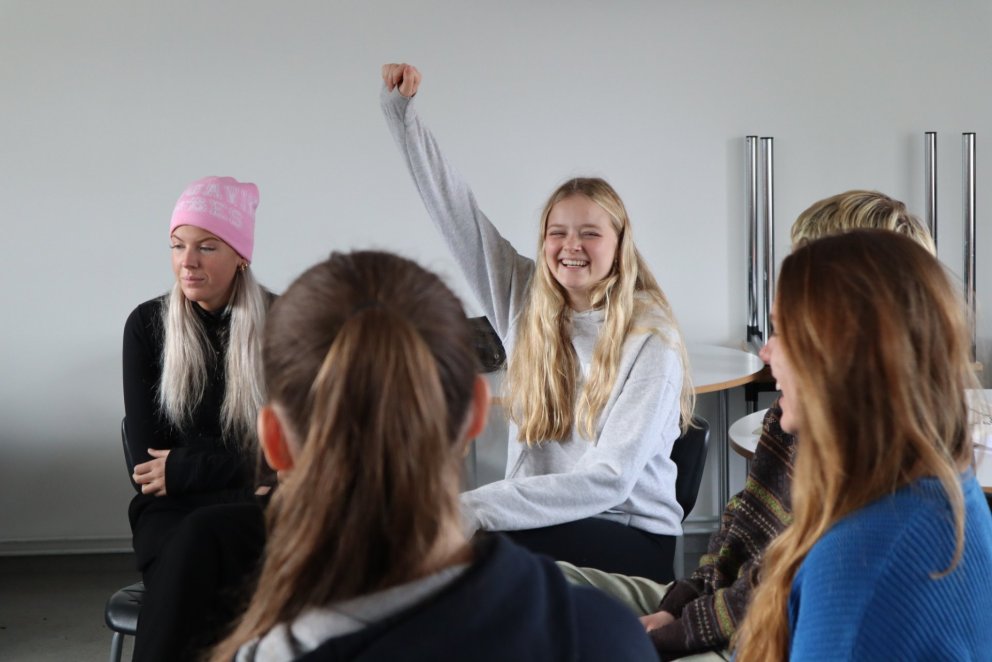 Árlega er lögð fyrir könnun Rannsóknar og greiningar meðal grunnskólanemenda í 8., 9. og 10. bekk.