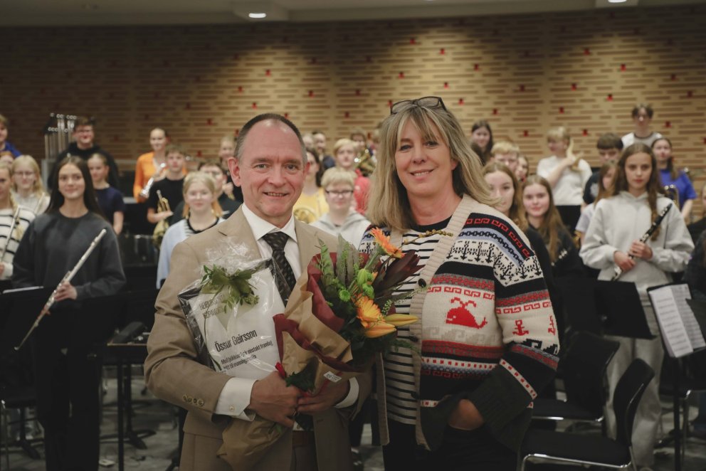 Össur Geirsson heiðurslistamaður Kópavogs 2024 og Elísabet Berglind Sveinsdóttir formaður Lista- og…