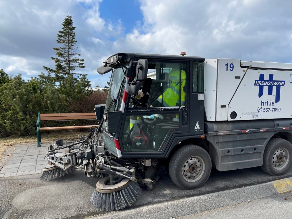 Götusópun í Kópavogi.