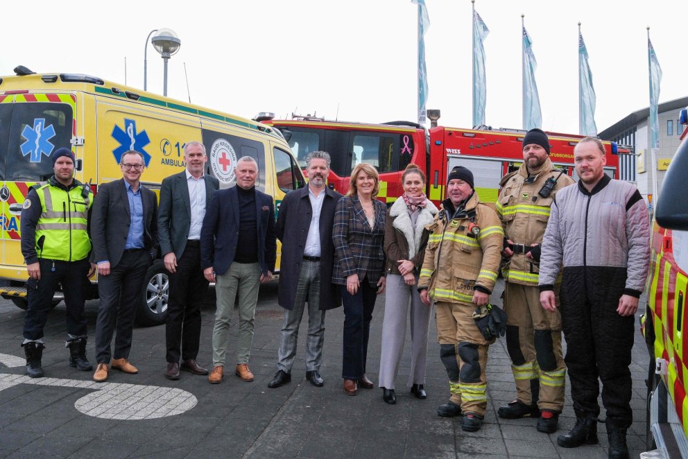 Svavar Sigurðarson starfsmaður SHS, Páll Björgvin Guðmundsson framkvæmdastjóri SSH, Almar Guðmundss…