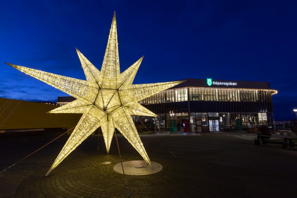 Jólastjarnan á Hálsatorgi hefur vakið verðskuldaða athygli.