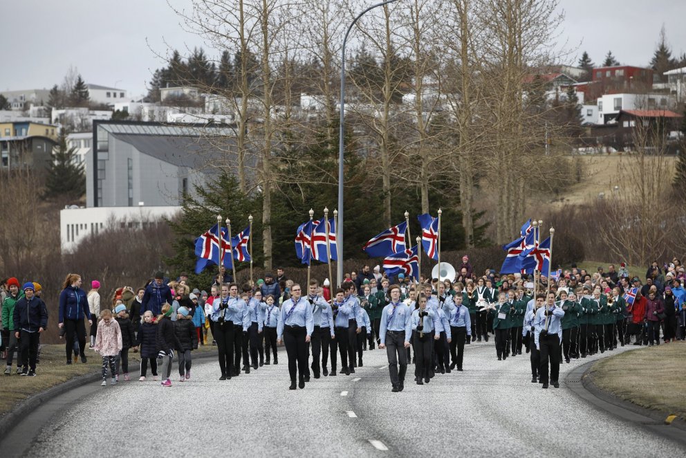 Frá hátíðarhöldum sumardaginn fyrsta í Kópavogi.