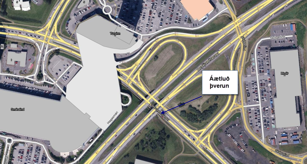 Áætluð þverun sést á myndinni.