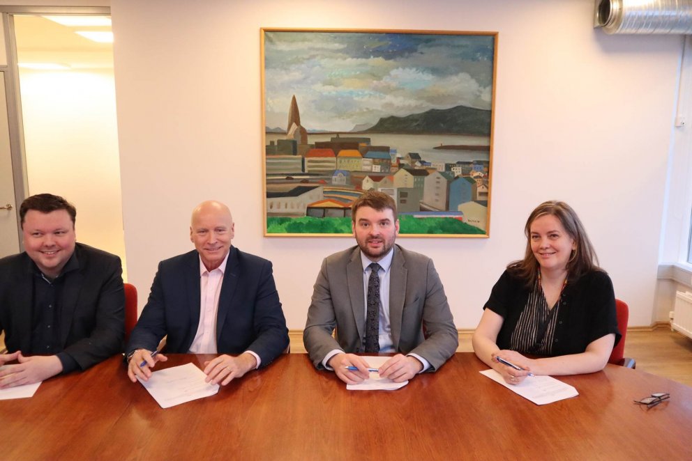 Birkir Jón Jónsson, formaður bæjarráðs Kópavogs, Aðalsteinn Sigfússon, félagsmálastjóri Kópavogs, Á…