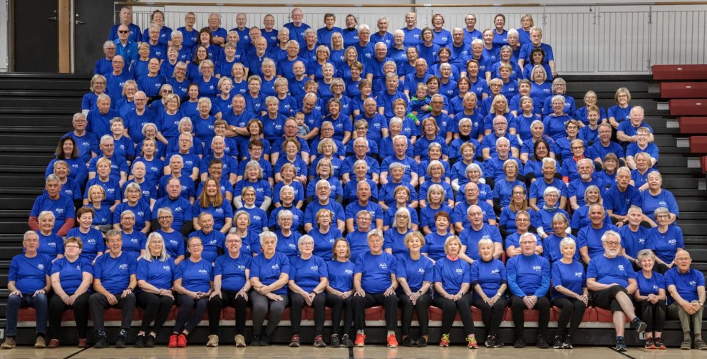 Hluti hópsins sem var að æfa með Virkni og vellíðan í vetur.