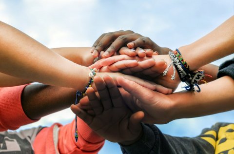 Þjónusta við ungmenni verður umfangsmeiri en áður hefur verið.