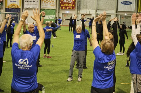 Virkni og vellíðan standa einnig fyrir æfingum í íþróttahúsum.