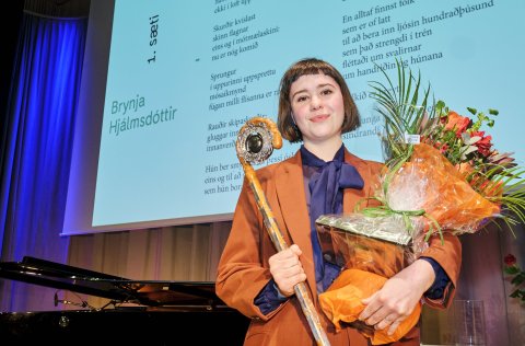 Brynja Hjálmsdóttir fékk Ljóðstaf Jóns úr Vör árið 2022.