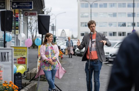 Stefnt er að því að endurtaka leikinn að ári liðnu.