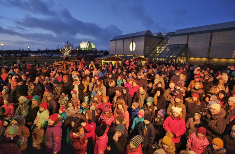 Gestir á Aðventuhátíð Kópavogs.