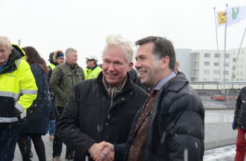 Arnarnesvegur opnaður 15. nóvember 2016. Hreinn Haraldsson vegamálastjóri og Ármann Kr. Ólafsson bæ…