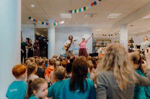 Fjöldi gesta mætti á Barnamenningarhátíð í Kópavogi.