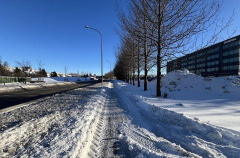 Dalvegur í Kópavogi.