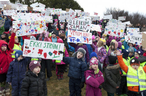 Börnin mótmæla einelti