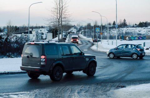 Kópavogsbær framkvæmir hraðamælingar ef íbúar óska eftir því.