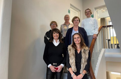 Á myndinni eru: Margrét Björnsdóttir, Ingibjörg Dalberg, Anna Elísabet Ólafsdóttir verkefnastjóri l…