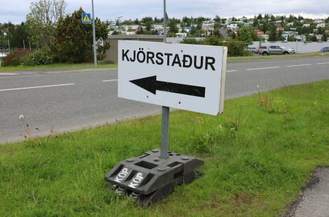 Kjörfundur vegna forsetakosninga er á tveimur stöðum í Kópavogi, Smáranum og Kórnum.