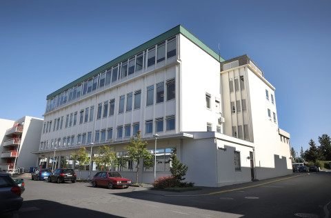 Fannborg 2 sem hýst hefur Bæjarstjórnarskrifstofur Kópavogs.