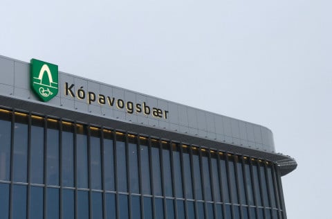 Bæjarskrifstofa Kópavogsbæjar, Digranesvegi 1