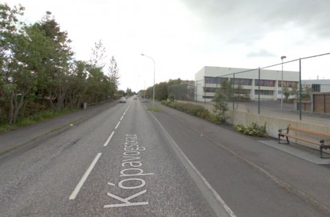 Hámarkshraði lækkar í 30 km/klst á Kópavogsbraut milli Skjólbrautar og Suðurbrautar.