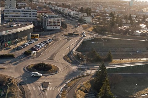 Viðhaldsframkvæmdir á brúnni yfir gjána hefjast að kvöldi 5.ágúst.