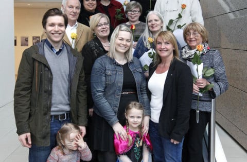 Listamennirnir tóku glaðir við styrknum