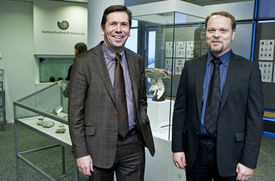 Ármann Kr. bæjarstjóra og Finnur Ingimarsson, forstöðumaður Náttúrufræðistofu Kópavogs.