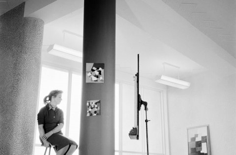 Nína Tryggvadóttir er meðal þeirra sem á verk á sýningunni Geometría.