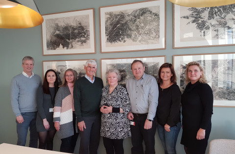 Á myndinni eru frá vinstri Pétur Hrafn Sigurðsson, Amanda K. Ólafsdóttir, Þórdís Guðrún Bjarnadótti…