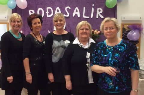 Inga Lóa Ármannsdóttir, Helga Guðmundsdóttir, Guðrún Lóa Jónsdóttir, Guðrún Viggósdóttir og Ída Atl…
