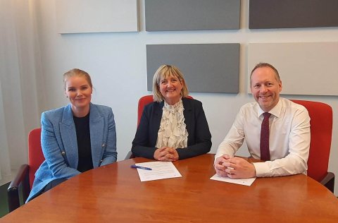 Sigrún Þórarinsdóttir, sviðstjóri velferðarsviðs hjá Kópavogsbæ, Björg Baldursdóttir, formaður velf…