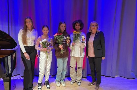 Söngkeppni félagsmiðstöðva.