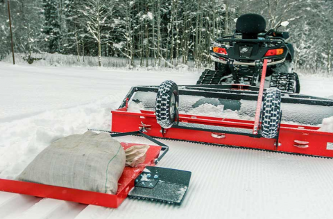 Tæki til að leggja gönguskíðaspor.