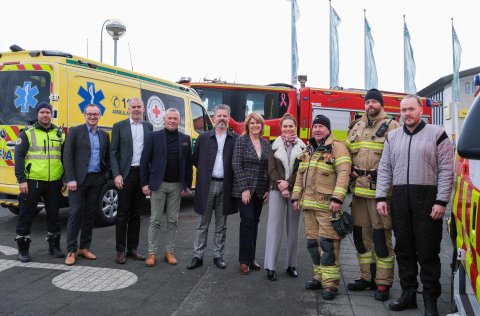 Svavar Sigurðarson starfsmaður SHS, Páll Björgvin Guðmundsson framkvæmdastjóri SSH, Almar Guðmundss…